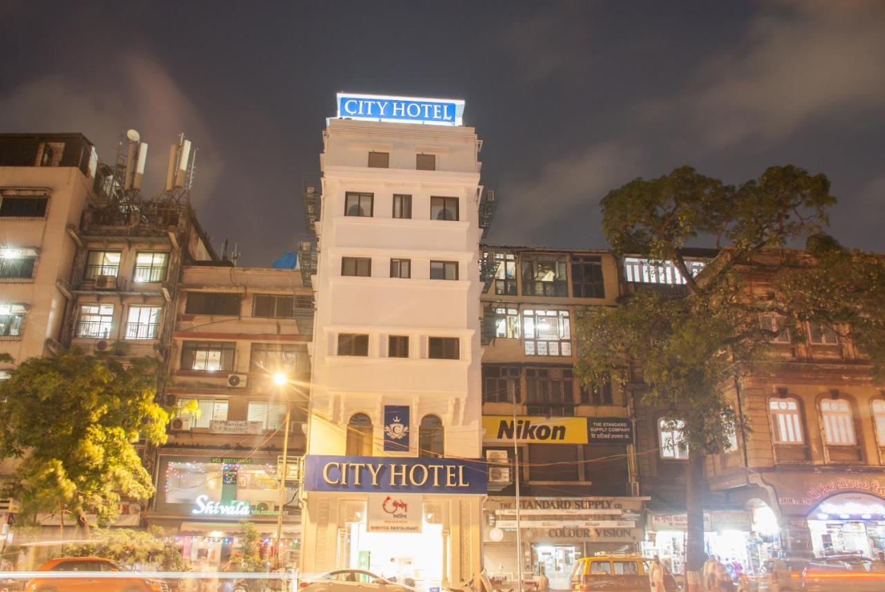 City Hotel 뭄바이 외부 사진